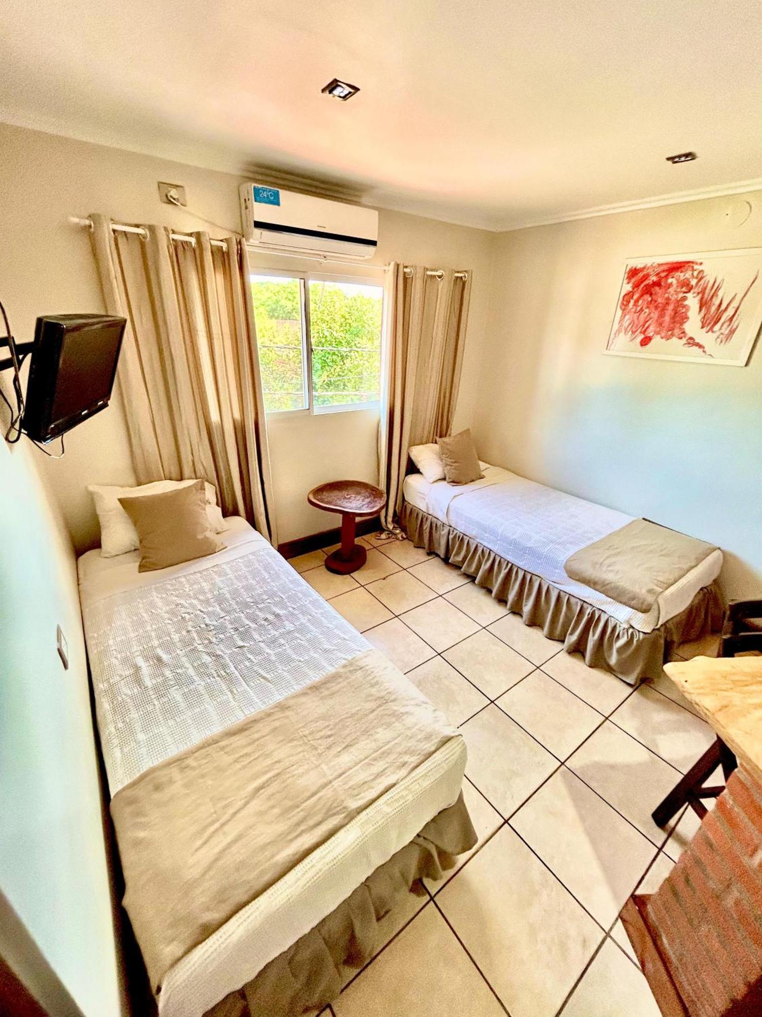 פוארטו איגואסו Tupa Hotel Iguazu מראה חיצוני תמונה