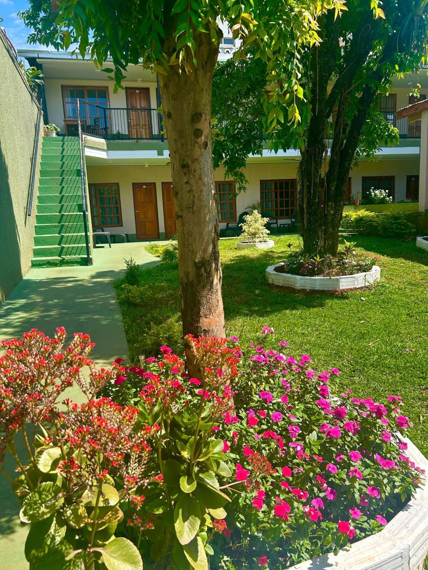 פוארטו איגואסו Tupa Hotel Iguazu מראה חיצוני תמונה